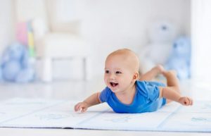 bayi bergerak normal
