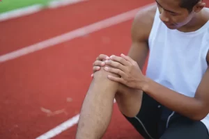 Penyebab Lutut Sakit saat Ditekuk dan Diluruskan